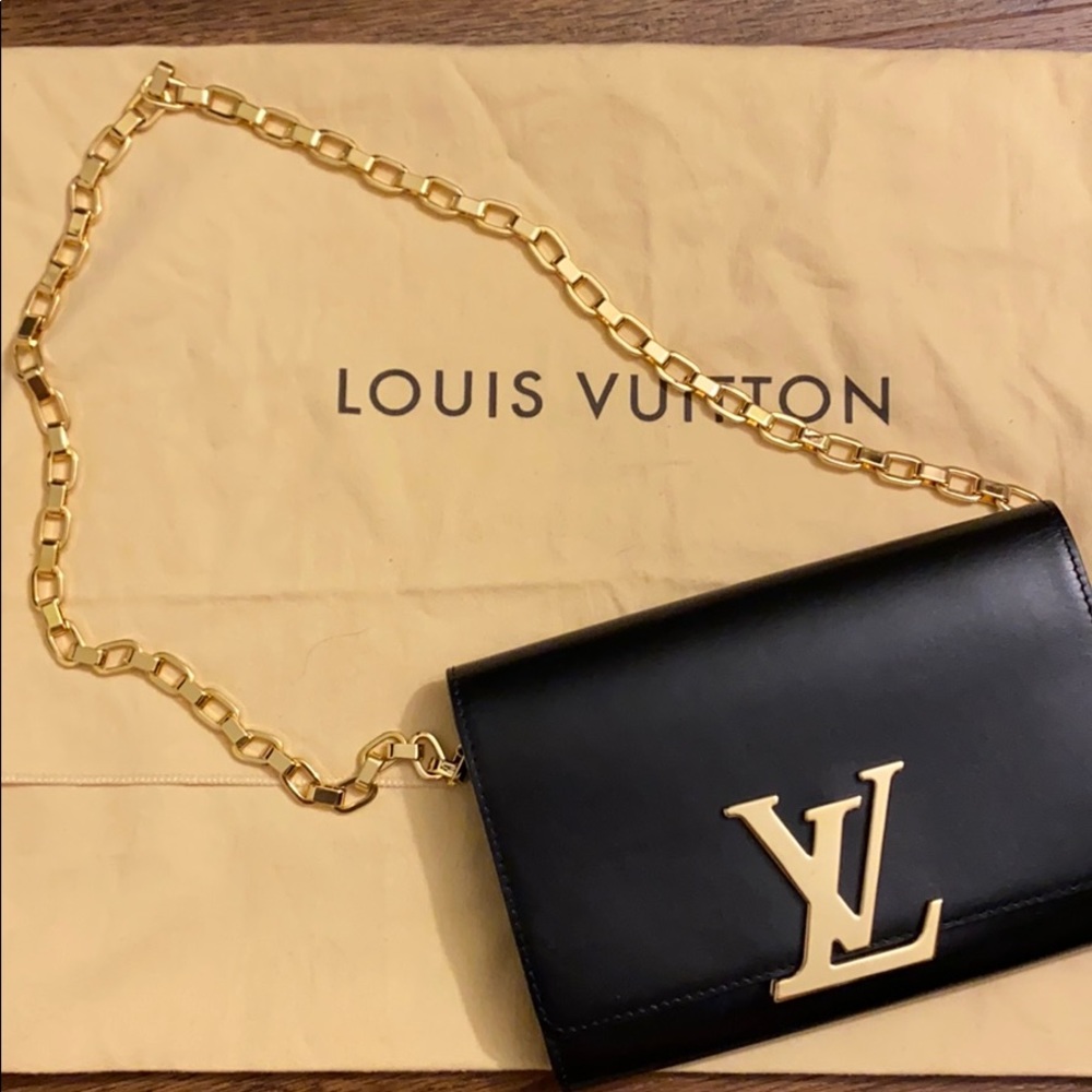 Authentic Louis Vuitton Louise GM Chain Bag